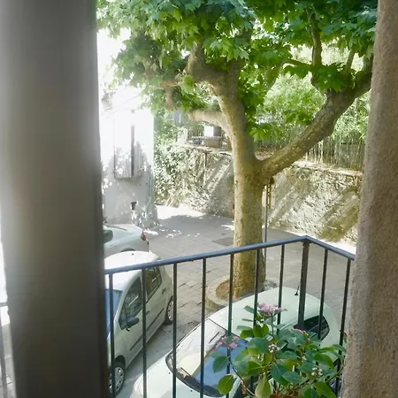 3 Bed-sleeps 6-balcony-pets-parking-town Centre Apartamento Sauve