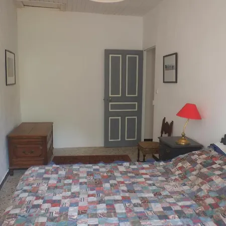 3 Bed-sleeps 6-balcony-pets-parking-town Centre Apartamento *