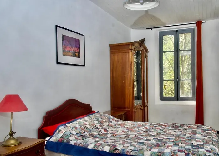 Apartman 3 Bed-sleeps 6-balcony-pets-parking-town Centre *