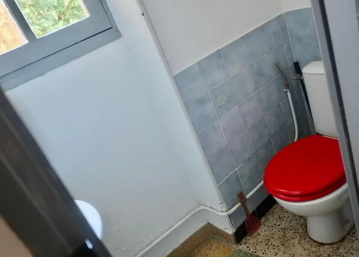 Apartman 3 Bed-sleeps 6-balcony-pets-parking-town Centre *