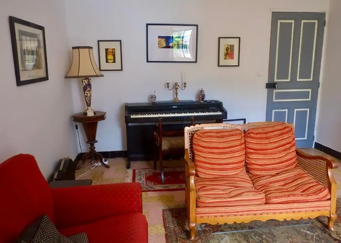 Apartman 3 Bed-sleeps 6-balcony-pets-parking-town Centre *